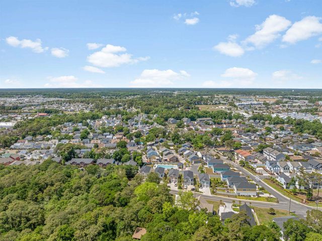 916 Tiffany Ln., North Myrtle Beach, SC 29582