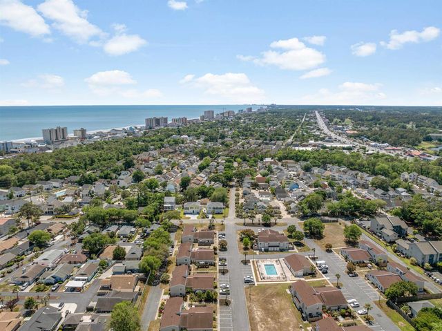 916 Tiffany Ln., North Myrtle Beach, SC 29582