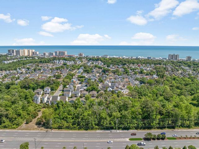 916 Tiffany Ln., North Myrtle Beach, SC 29582