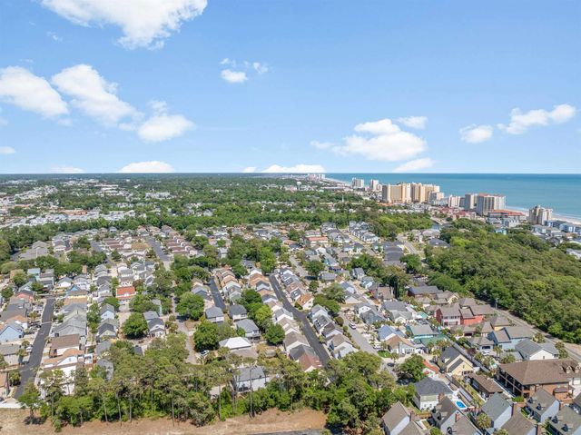 916 Tiffany Ln., North Myrtle Beach, SC 29582