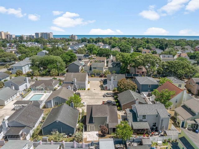 916 Tiffany Ln., North Myrtle Beach, SC 29582