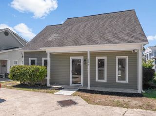 916 Tiffany Ln., North Myrtle Beach, SC 29582