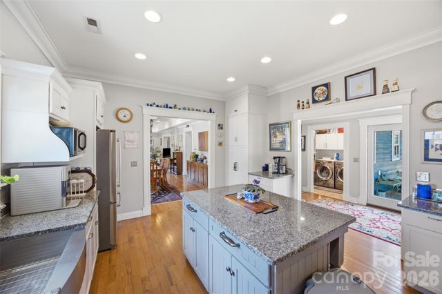 211 Jefferson Street E, York, SC 29745
