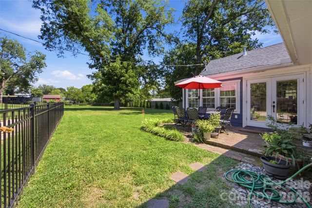 211 Jefferson Street E, York, SC 29745