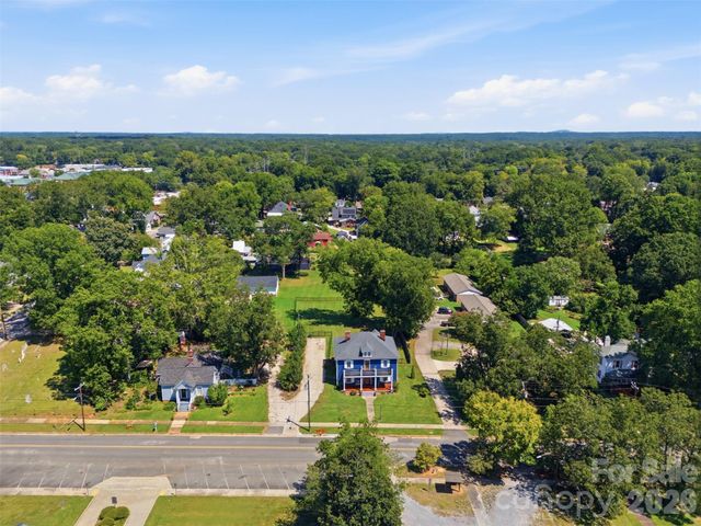 211 Jefferson Street E, York, SC 29745