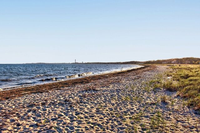 887 Commercial St 1, Provincetown, MA 02657