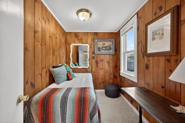 887 Commercial St 1, Provincetown, MA 02657