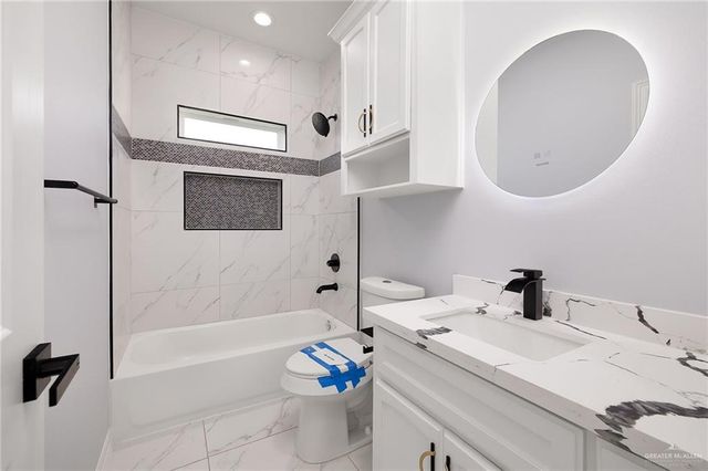 8103 N 49th Lane, Mcallen, TX 78504