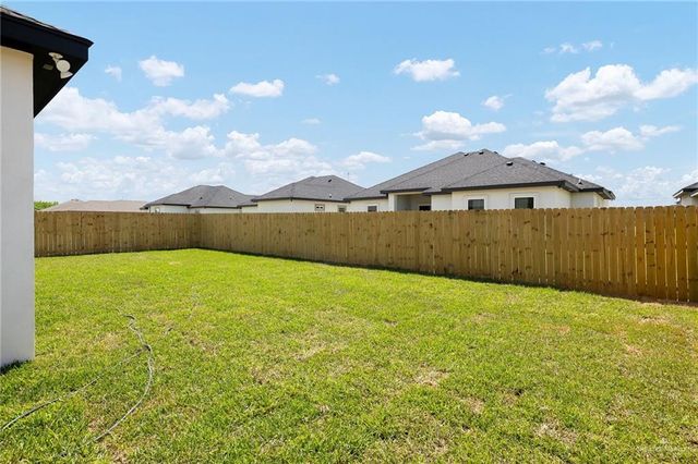 8103 N 49th Lane, Mcallen, TX 78504