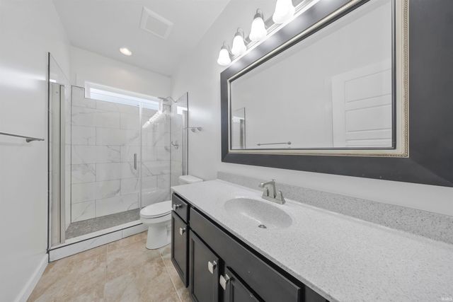 9245 Baldwin Drive, Evansville, IN 47725