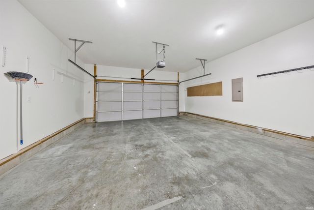 9245 Baldwin Drive, Evansville, IN 47725