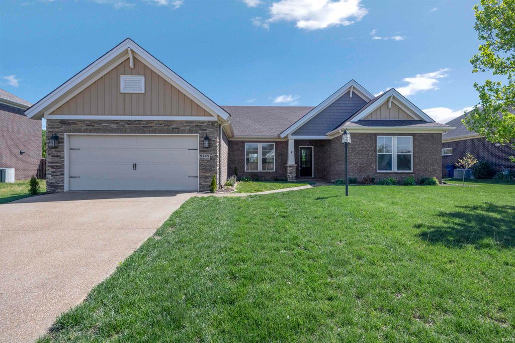9245 Baldwin Drive, Evansville, IN 47725