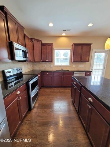 523 N Prince Henry Way, Cameron, NC 28326