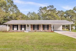 1003 Union School Road, Picayune, MS 39466