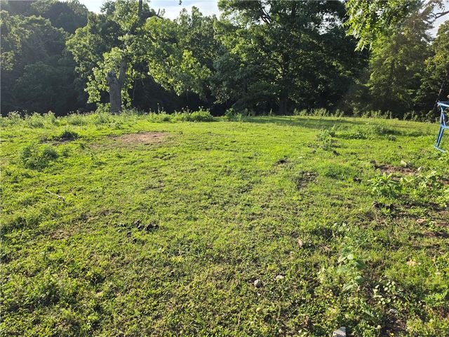 3980 Luper Road, Lowell, AR 72745
