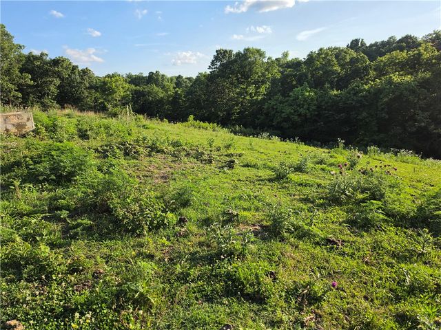 3980 Luper Road, Lowell, AR 72745