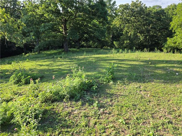 3980 Luper Road, Lowell, AR 72745