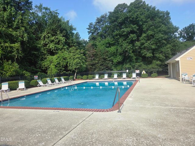 1900 Township Circle, Raleigh, NC 27609