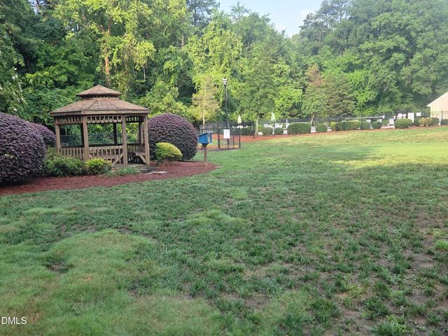 1900 Township Circle, Raleigh, NC 27609