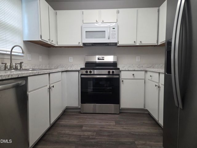 1900 Township Circle, Raleigh, NC 27609