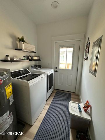 7201 Lake Suzzanne Way, Panama City, FL 32404