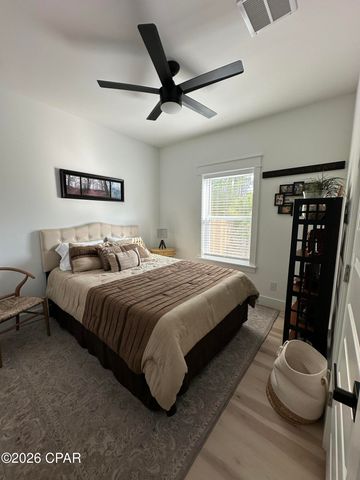 7201 Lake Suzzanne Way, Panama City, FL 32404