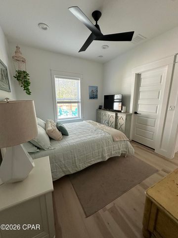 7201 Lake Suzzanne Way, Panama City, FL 32404