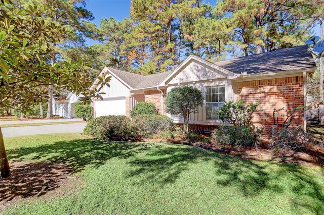 12 Fairmeade Bend Drive, The Woodlands, TX 77381