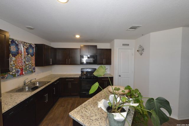 6659 Legato Curve, San Antonio, TX 78252