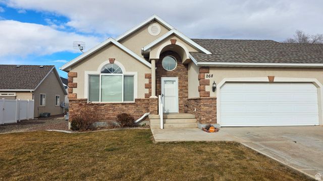268 W MOUNTAIN GREEN CIR, Roosevelt, UT 84066