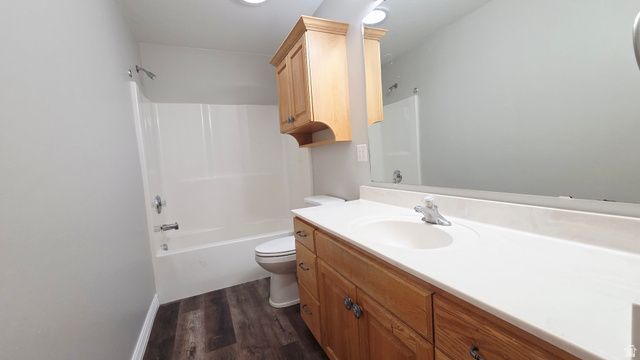 268 W MOUNTAIN GREEN CIR, Roosevelt, UT 84066