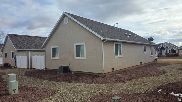 268 W MOUNTAIN GREEN CIR, Roosevelt, UT 84066
