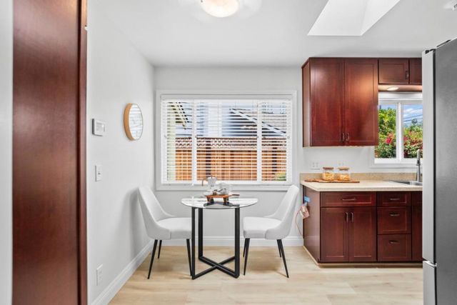 2802 Sycamore Way, Santa Clara, CA 95051