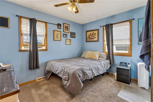 813 S Main Street, Liberty, MO 64068