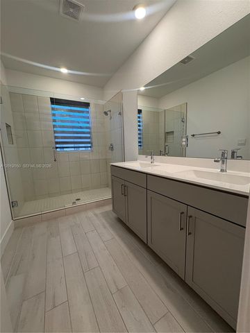 135 SW 171st Ln 135, Pembroke Pines, FL 33027