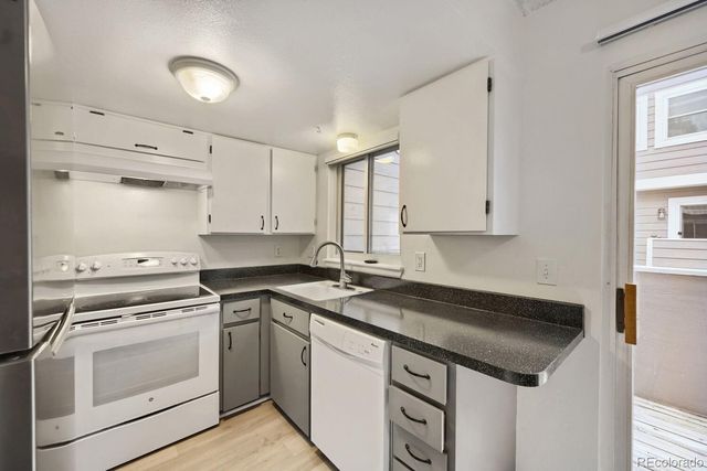 6840 W 84th Circle 4, Arvada, CO 80003