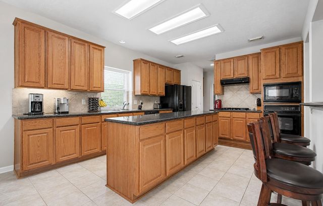 17907 Shady Canyon Lane, Tomball, TX 77377