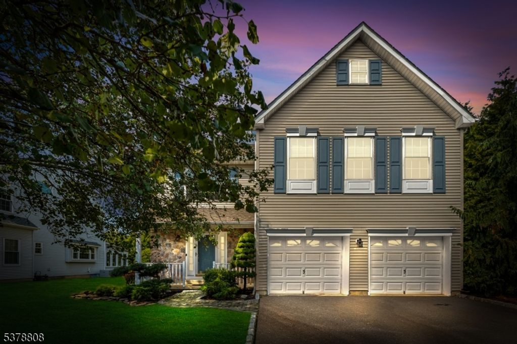 19 Craft Farm Dr, Bridgewater Twp., NJ 08807