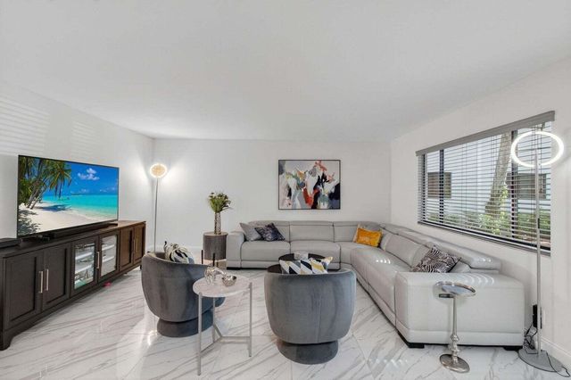 15108 Ashland Drive 190, Delray Beach, FL 33484