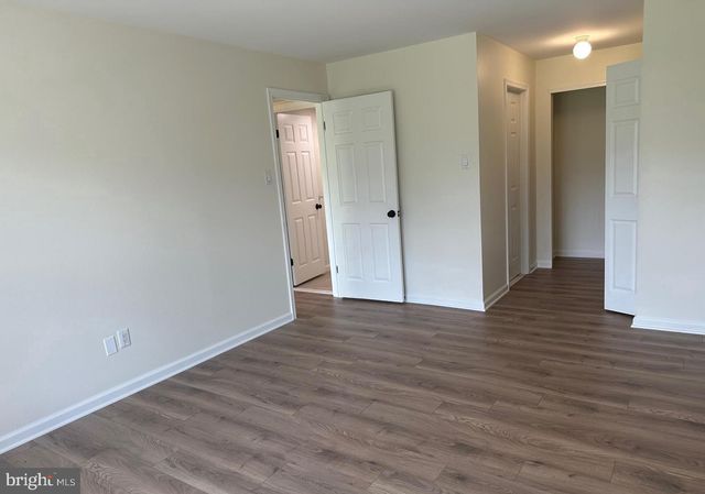 1107 BENNETT PL, Southampton, PA 18966