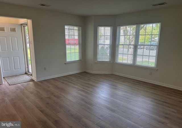 1107 BENNETT PL, Southampton, PA 18966