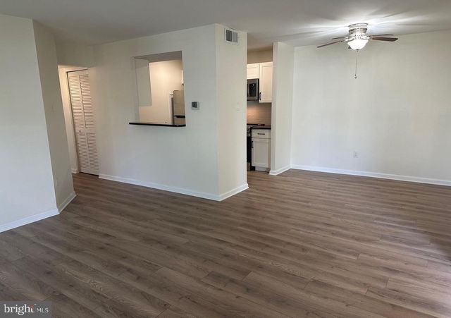 1107 BENNETT PL, Southampton, PA 18966