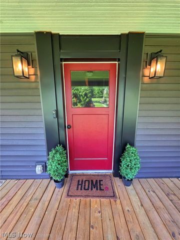 3858 Waterloo Road, Randolph, OH 44265