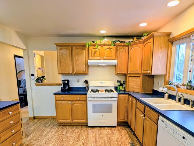 117 GRAHAMVILLE Street, North East, PA 16428