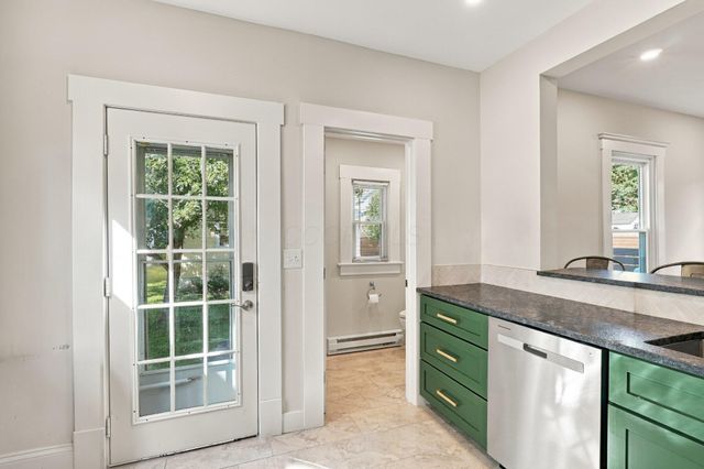 188 E Maynard Avenue, Columbus, OH 43202