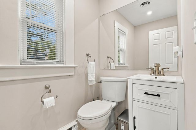 188 E Maynard Avenue, Columbus, OH 43202