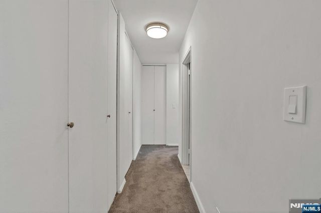 2000 Linwood Avenue 22U, Fort Lee, NJ 07024