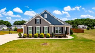 315 Valley Oak Drive, Belton, SC 29627