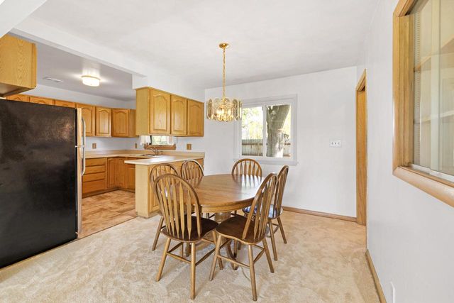 4795 Brookdale DRIVE, Greenfield, WI 53228