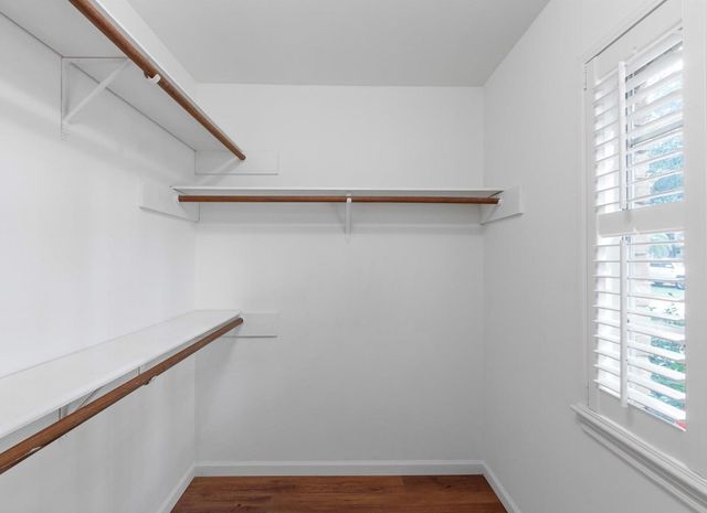 1555 Oconnor Drive, Conroe, TX 77304